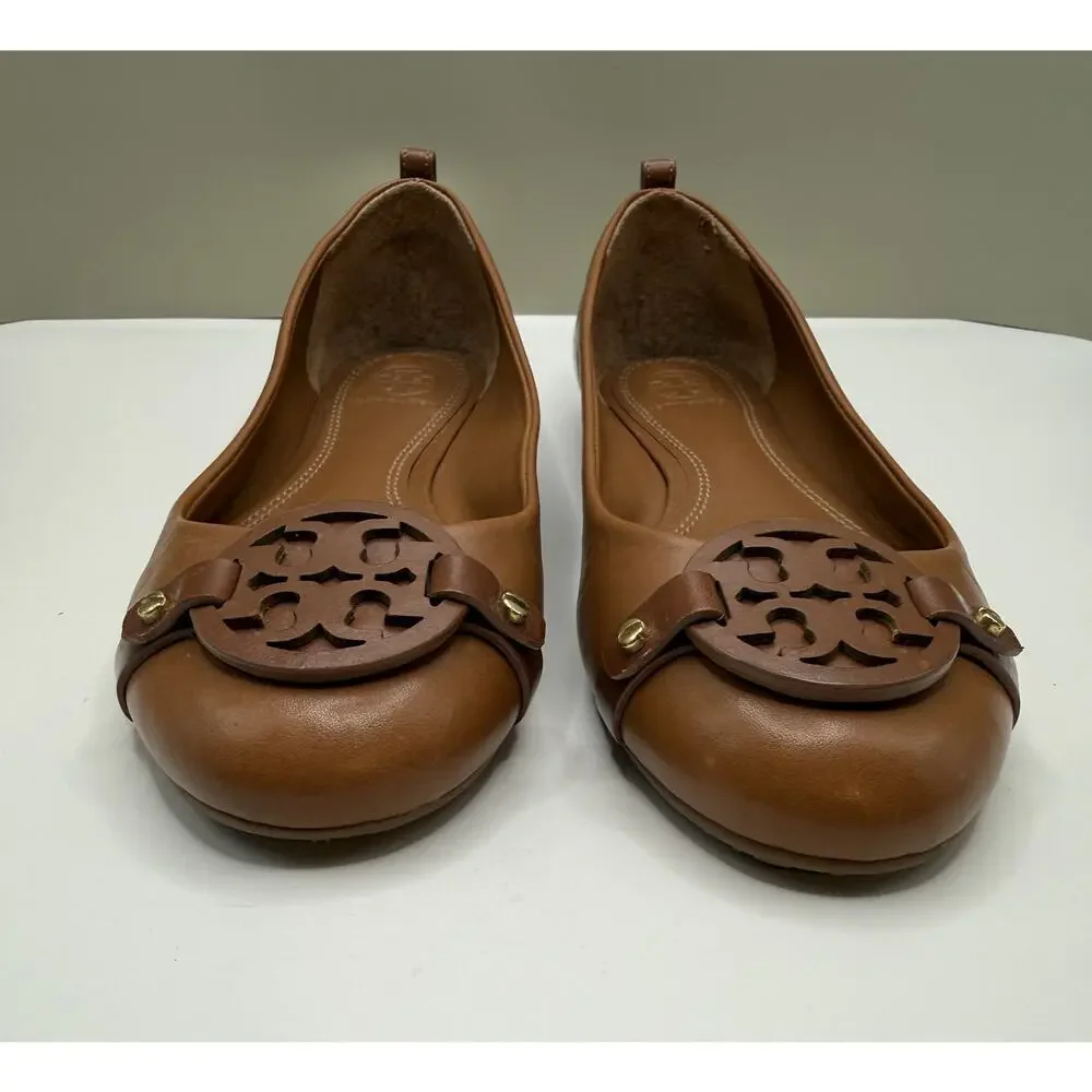 Tory Burch Gabriel flats Sz 8 Cognac Brown leather logo medallion